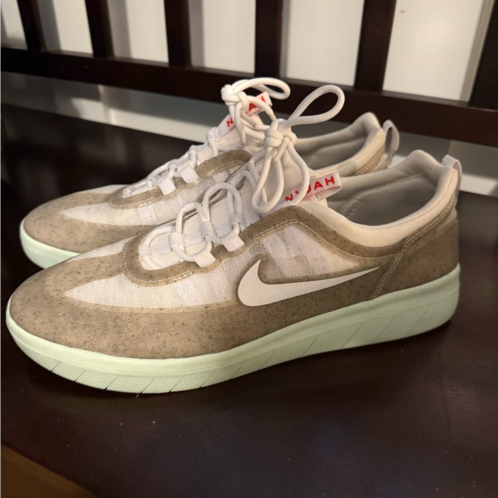 Nike Beige and White Sneakers